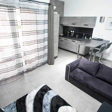 Nuitee En Appartement Marignier Buitenkant foto